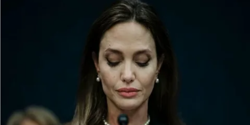 Анджелина Джоли посетила Херсон